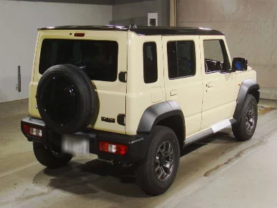 SUZUKI JIMNY NOMADE