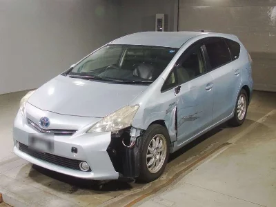 TOYOTA PRIUS ALPHA