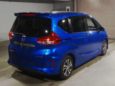 Honda FREED + HYBRID