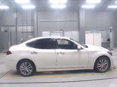 NISSAN FUGA HYBRID