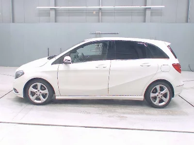 MERCEDES BENZ B CLASS