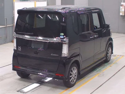 HONDA N BOX CUSTOM