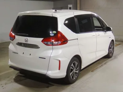 Honda FREED + HYBRID