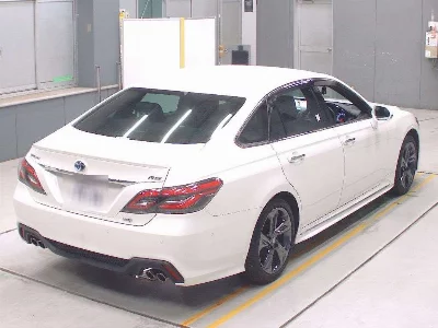 TOYOTA CROWN HYBRID