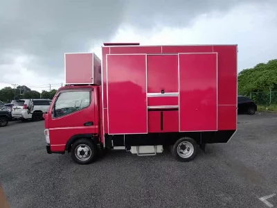 MITSUBISHI CANTER