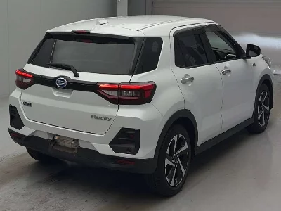 DAIHATSU ROCKY