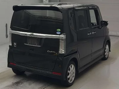 HONDA N BOX CUSTOM