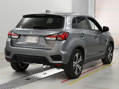 MITSUBISHI RVR