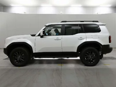 TOYOTA LAND CRUISER 250