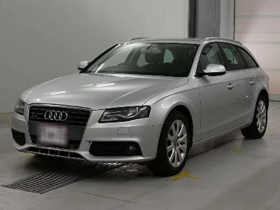 AUDI A4 AVANTE