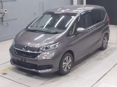 HONDA FREED HYBRID