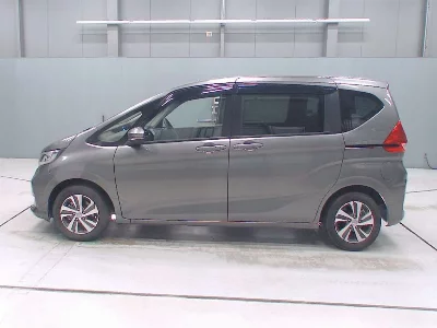 HONDA FREED HYBRID
