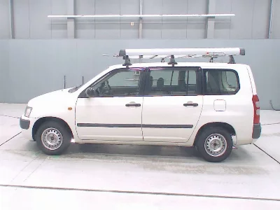 TOYOTA SUCCEED VAN