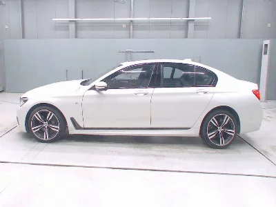 BMW 7 SERIES