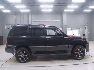 TOYOTA LAND CRUISER 100