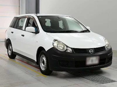 NISSAN AD VAN