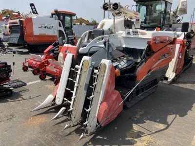 KUBOTA KUBOTA