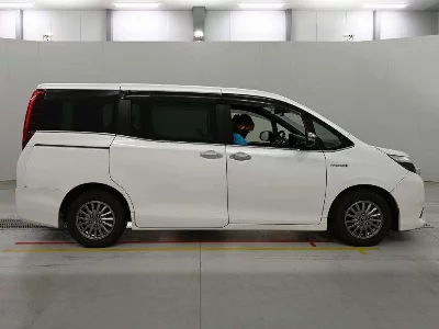 TOYOTA ESQUIRE