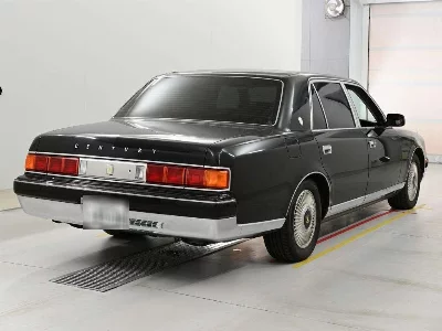 TOYOTA CENTURY