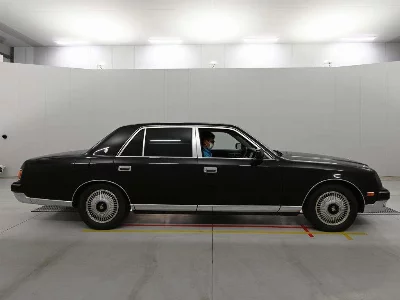 TOYOTA CENTURY