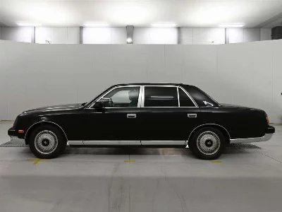 TOYOTA CENTURY