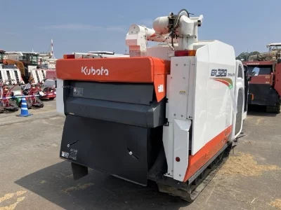 KUBOTA KUBOTA