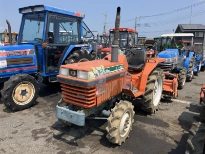 KUBOTA KUBOTA