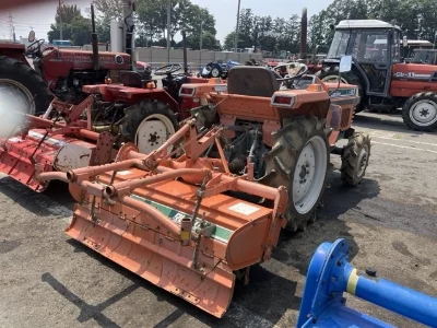 KUBOTA KUBOTA