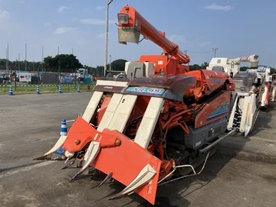 KUBOTA KUBOTA