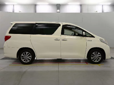 TOYOTA ALPHARD HYBRID