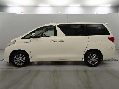 TOYOTA ALPHARD HYBRID
