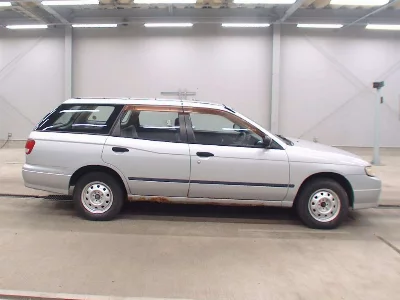 NISSAN EXPERT