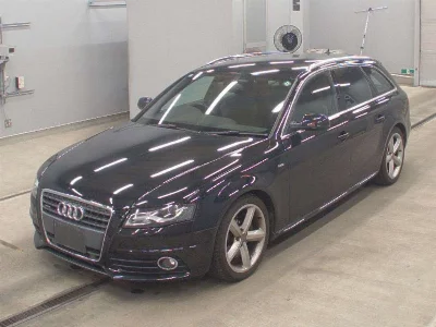 AUDI A4 AVANTE