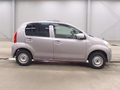 DAIHATSU BOON