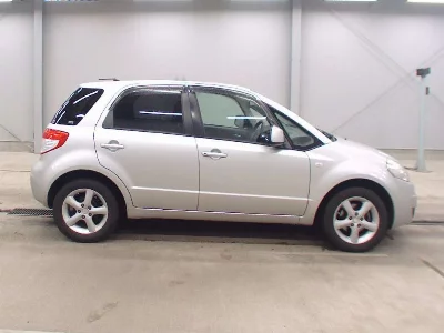 SUZUKI SX4