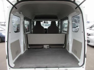 NISSAN NV100 CLIPPER