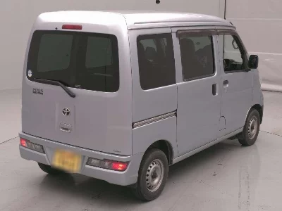 TOYOTA PIXIS VAN