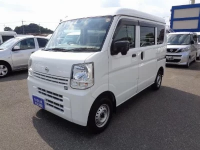 NISSAN CLIPPER VAN
