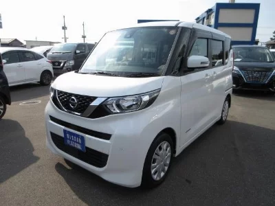 NISSAN ROOX
