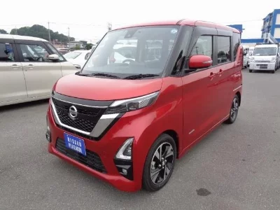 NISSAN ROOX