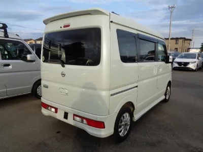 NISSAN CLIPPER RIO