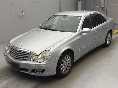 MERCEDES BENZ E CLASS
