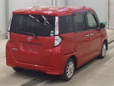 TOYOTA TANK
