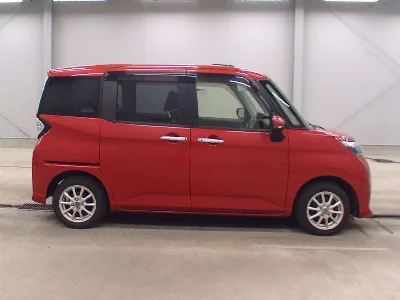 TOYOTA TANK
