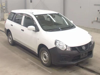 NISSAN AD