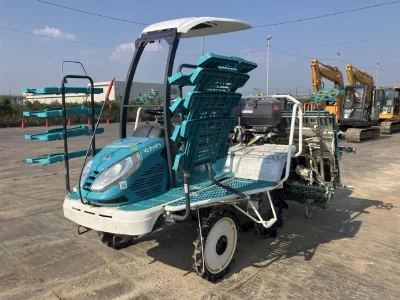 KUBOTA KUBOTA