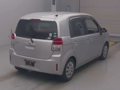 TOYOTA SPADE
