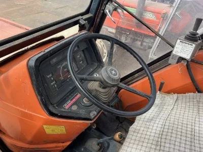 KUBOTA KUBOTA