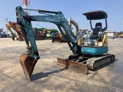 KUBOTA KUBOTA