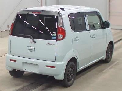 SUZUKI MRWAGON
